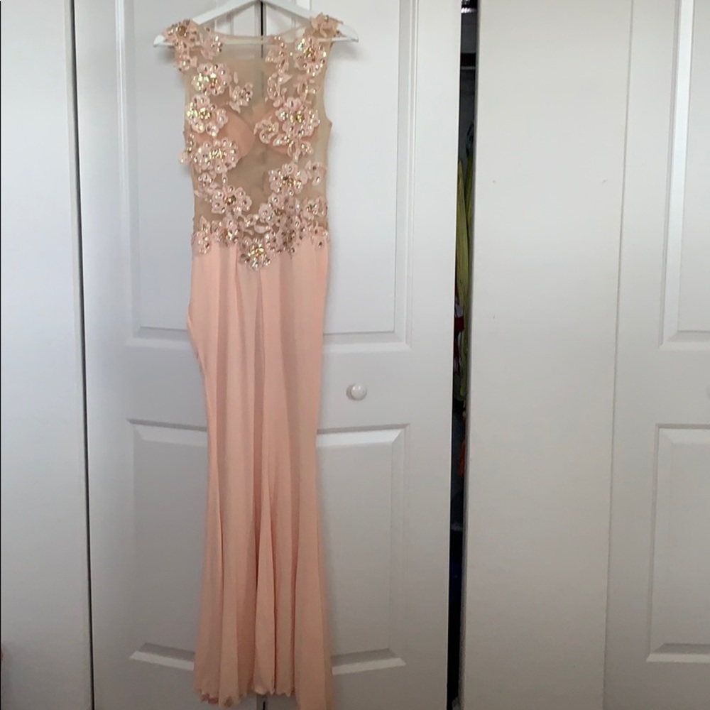 Dress - Picture 2 of 2